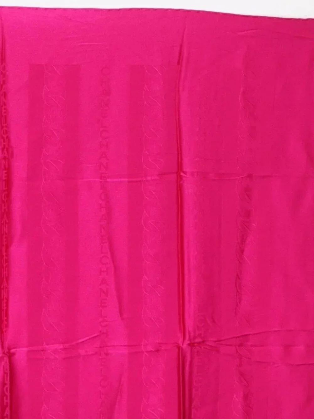 CHANEL Scarf Silk Pink CC Auth 174657A